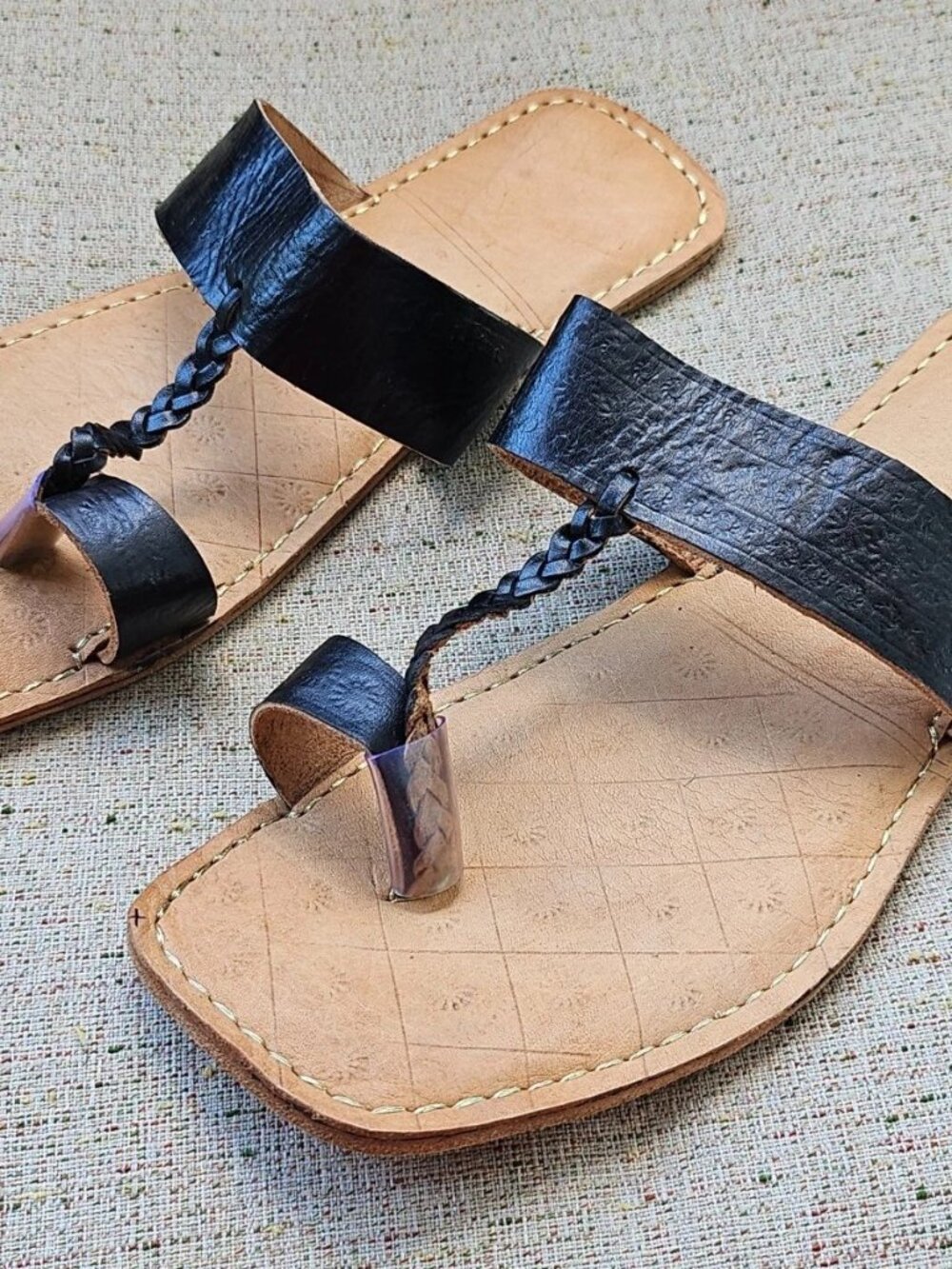Men Kolapori Sandal All Genuine Leather Handcrafted Flat Shoe Black/Tan Size